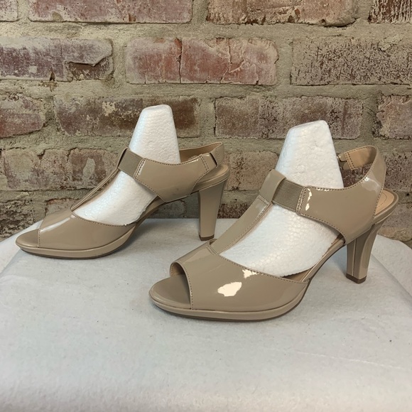 Life Stride Shoes - Life stride nude beige t strap heeled sandal